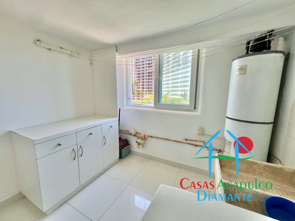 Residencial PlayaMar Ceiba 401 y 402 - Lavandería 2